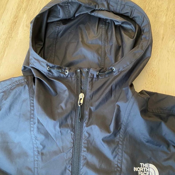 Windbreakers North face Large - Picture 2 of 4